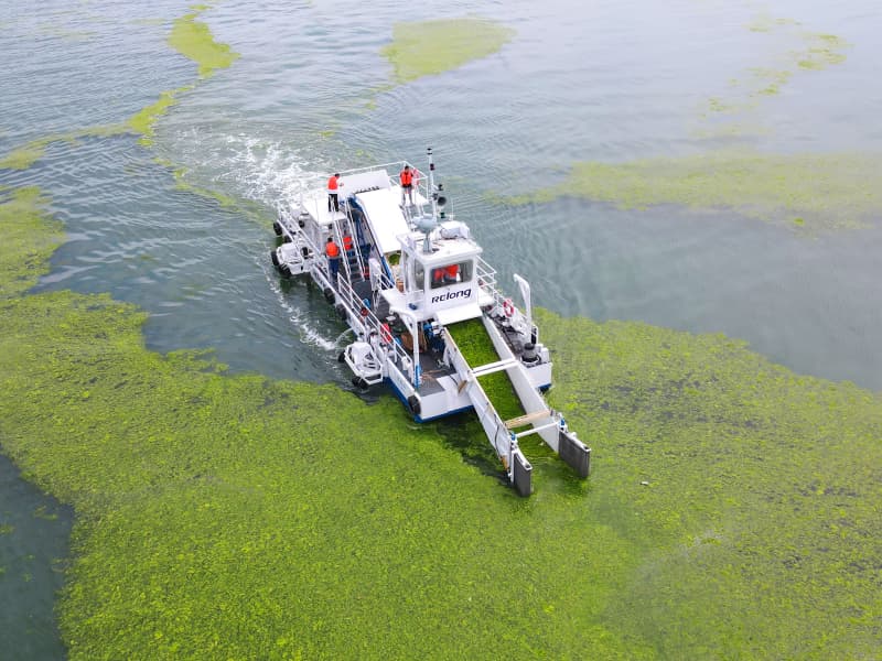 Wasserpflanzen-Mähgerät, Wasserreinigungsboot, Müllskimmer