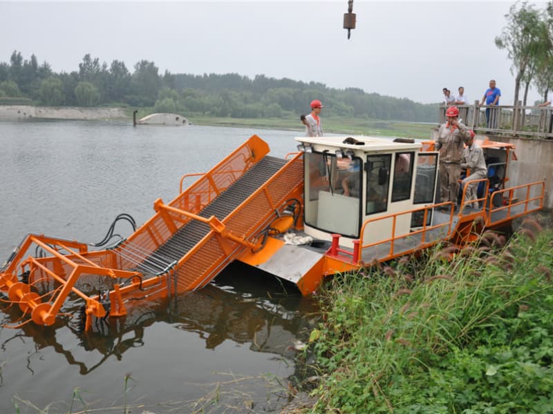 Automatisches Wasserreinigungsschiff / Wasserpflanzenernter / Müllabscheiderboot